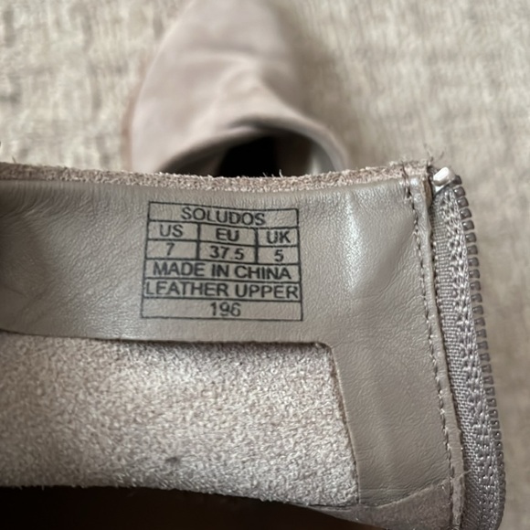 Soludos Venetian Bootie in Taupe Gray Suede Size 7 - Picture 10 of 11